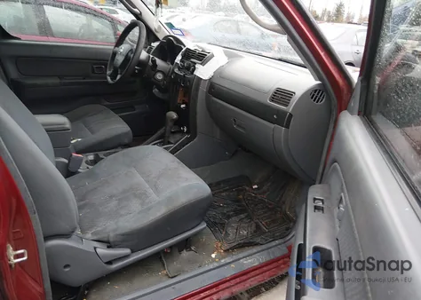 2004 Nissan Xterra Xe из США, поврежденный, VIN 5N1ED28T34C657802